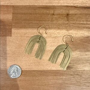 NWOT LOFT Gold Arch Earrings